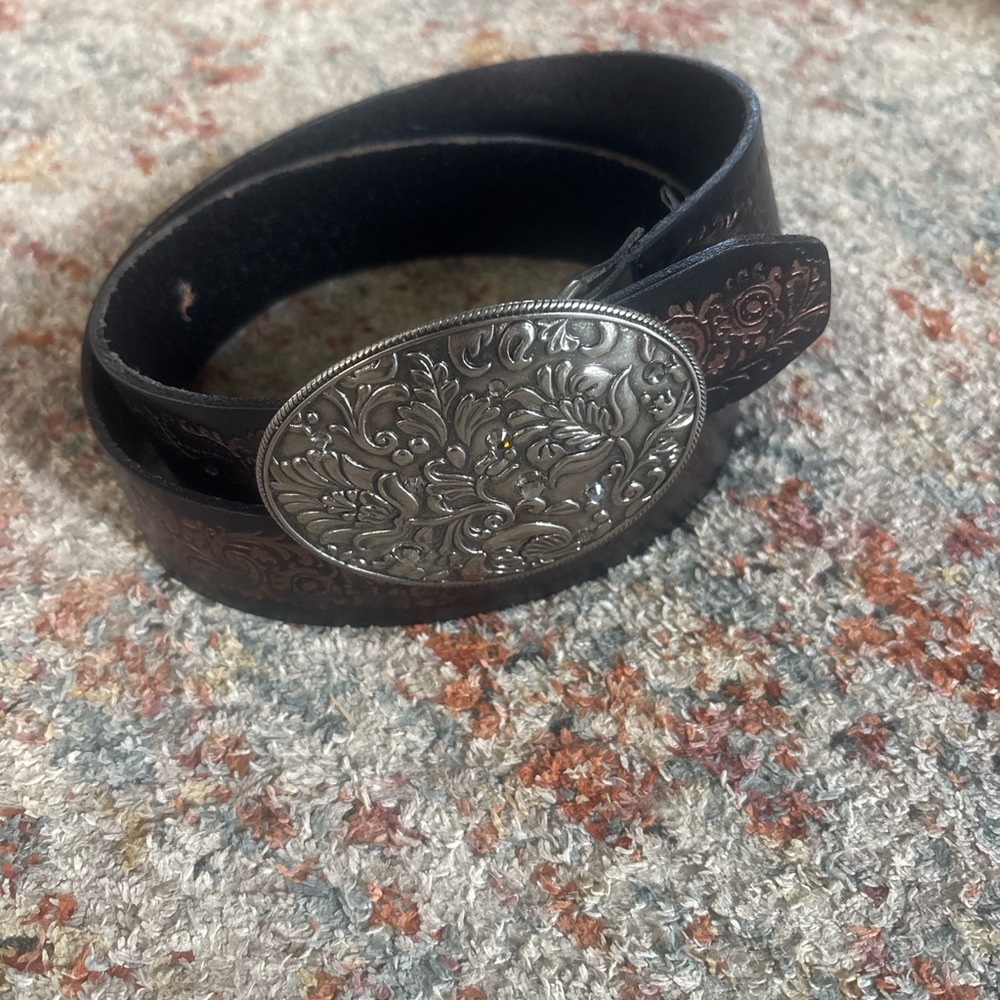 Fossil Embossed Brown/Black Leather Belt with Ornate Silver Buckle